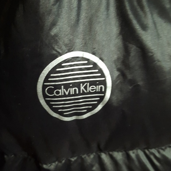 Calvin Klein Light Weight Coat - Picture 2 of 6